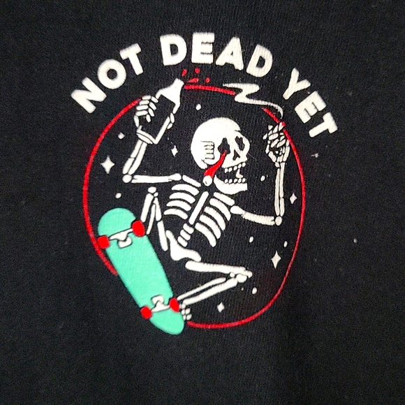 Spencer's mens not dead yet t shirt - Picture 3 of 9